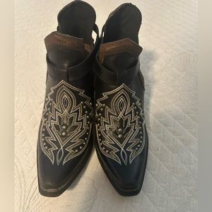 Durango Booties
